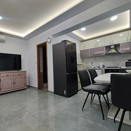 Apartman Jolic *